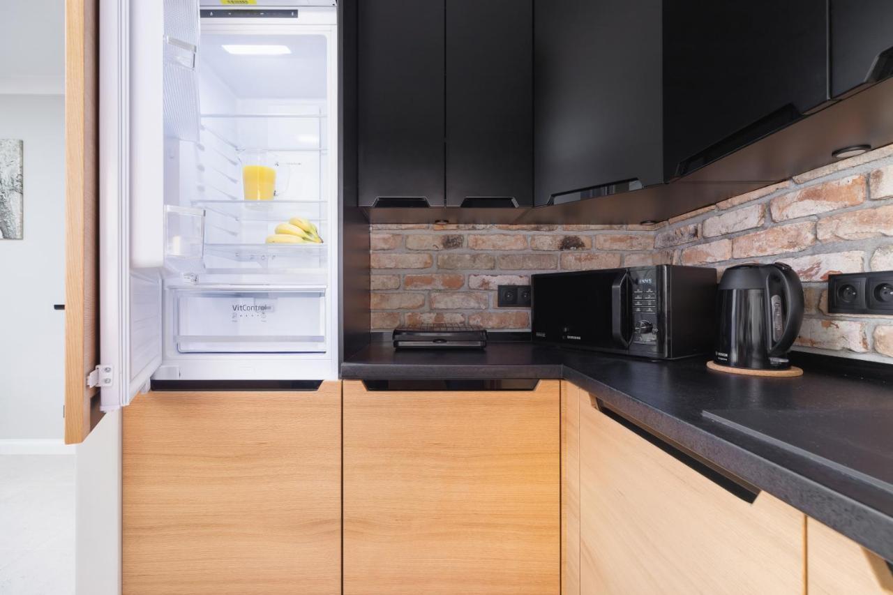Lema Apartment Near Tauron Arena By Renters Prestige Krakow Luaran gambar